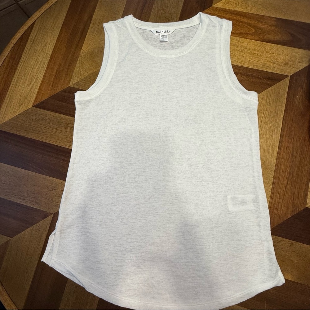 Athleta Getaway Women's White Tank Top 01-24 Tencel Modal blend